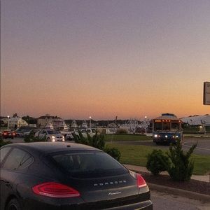 Meet your Posher, Clay